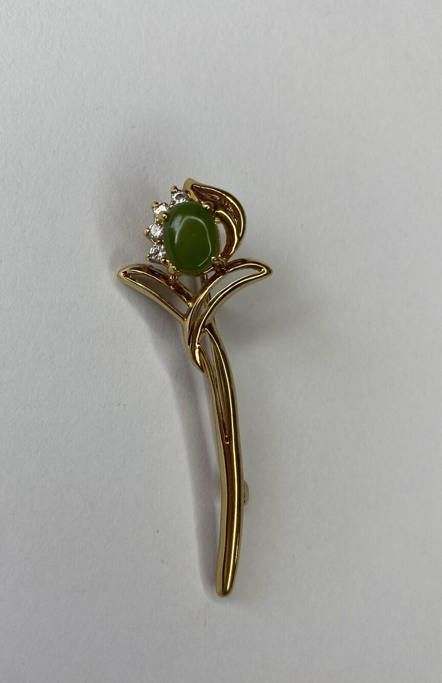 Vintage Gold Tone Pronged Jade Faux Diamonds Brooch Green Flower Pin